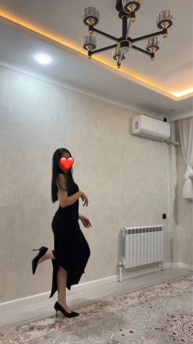 Черное вечернее платье