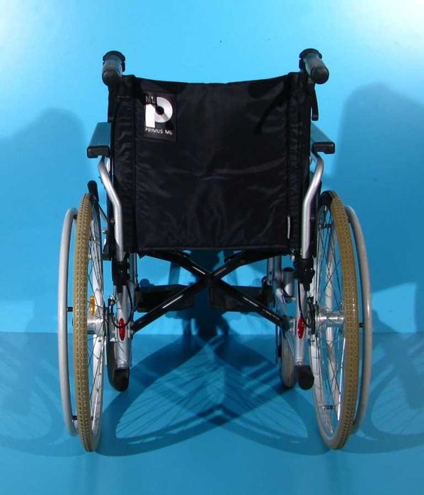 Scaun cu rotile invalizi Ibesco MD - latime sezut 43 cm