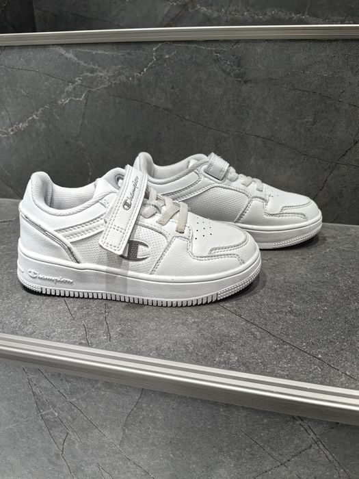Обувки  Champion