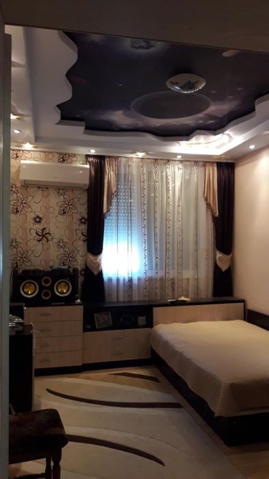 Продава се Четиристаен апартамент в Свищов - 130 кв.м за 471 €/кв.м - Снимка #6