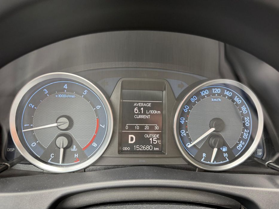 TOYOTA Auris 2014 — imagine 4