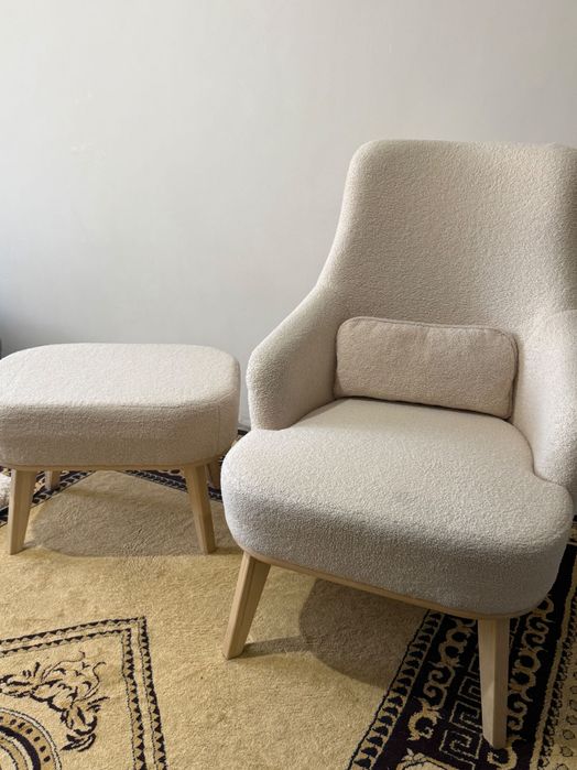 Кресло для спальни