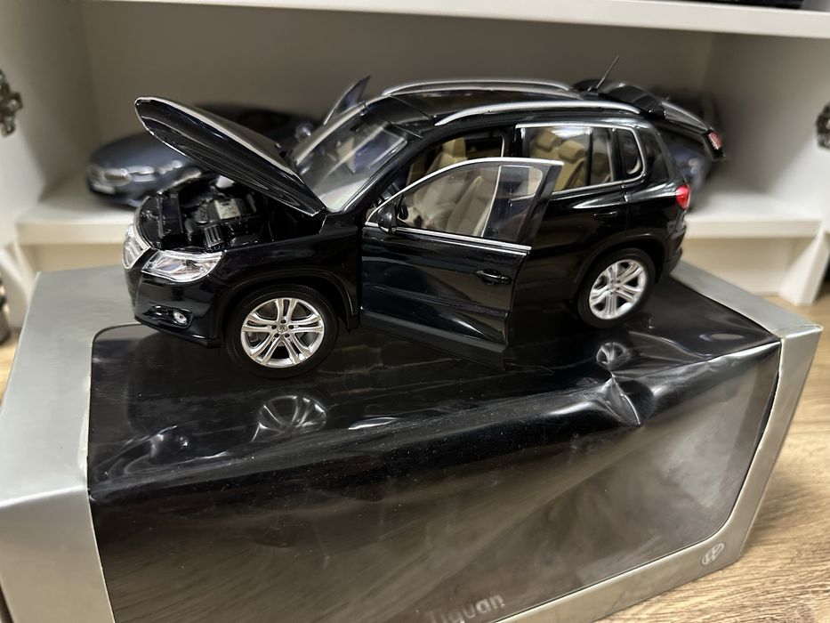 Macheta VW Tiguan 1:18
