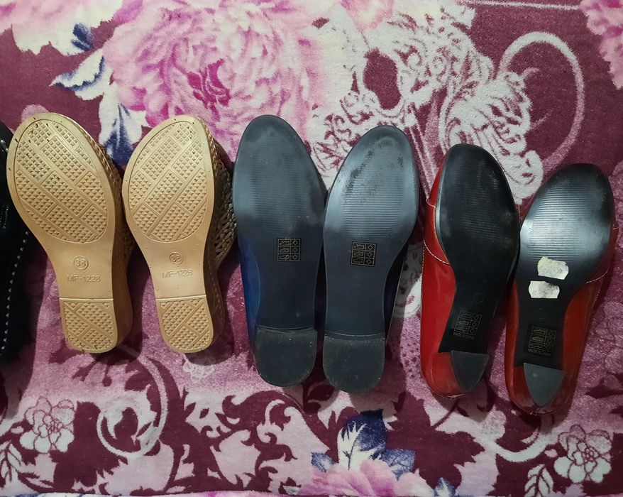 Lot pantofi papuci nr 37 transport gratuit