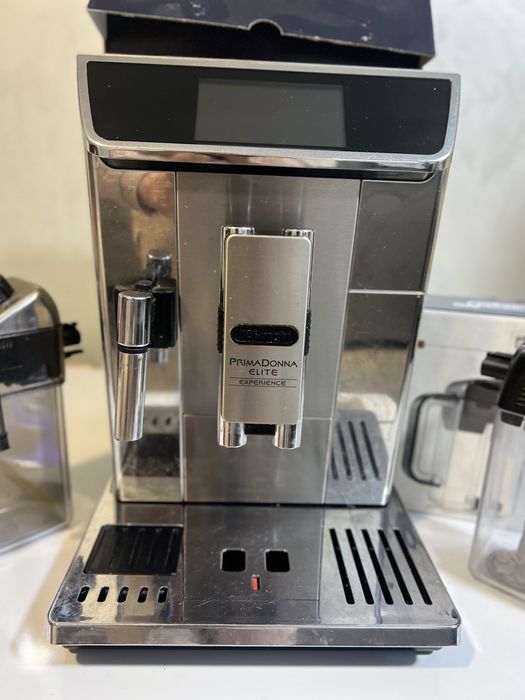 Кофемашина Delonghi Primadonna Elite