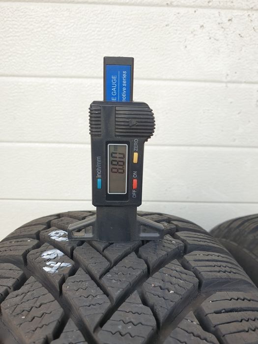 Зимни гуми 2 броя CONTINENTAL WinterContact TS860 195 60 R16 дот 4919