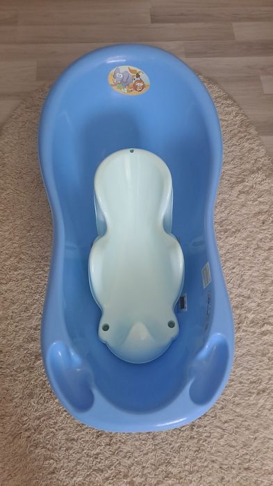 Cadita bebelusi, cu suport anatomic si termometru, cada bebe