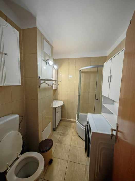 Închiriez apartament 2 camere ultracentral