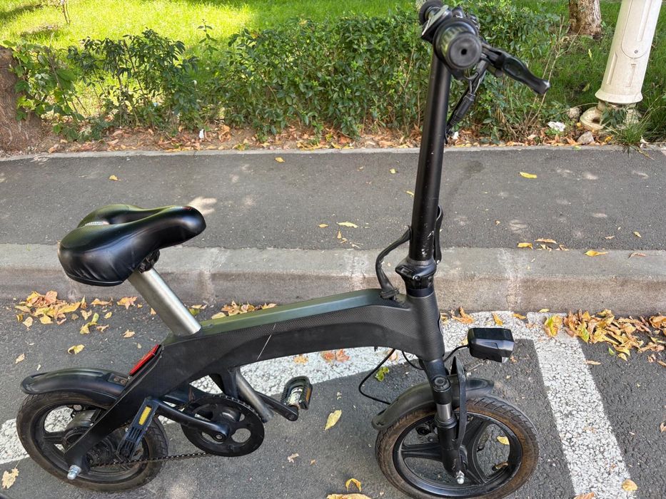 Bicicleta electrica full carbon