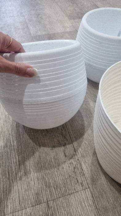 Продам горшки для цветов