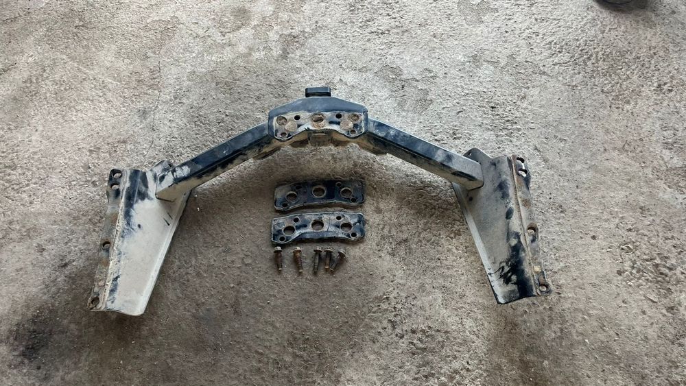 Фаркоп Прадо, Лексус 460