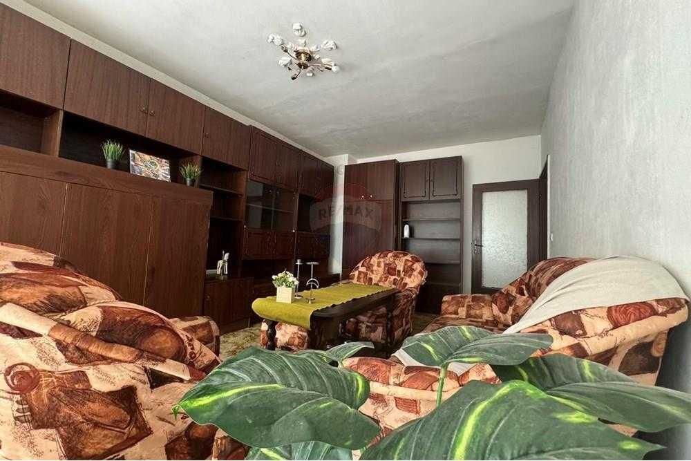 Продава се Двустаен апартамент в Шумен, Боян Българанов 1 - 58 кв.м за 1275 €/кв.м - Снимка #6