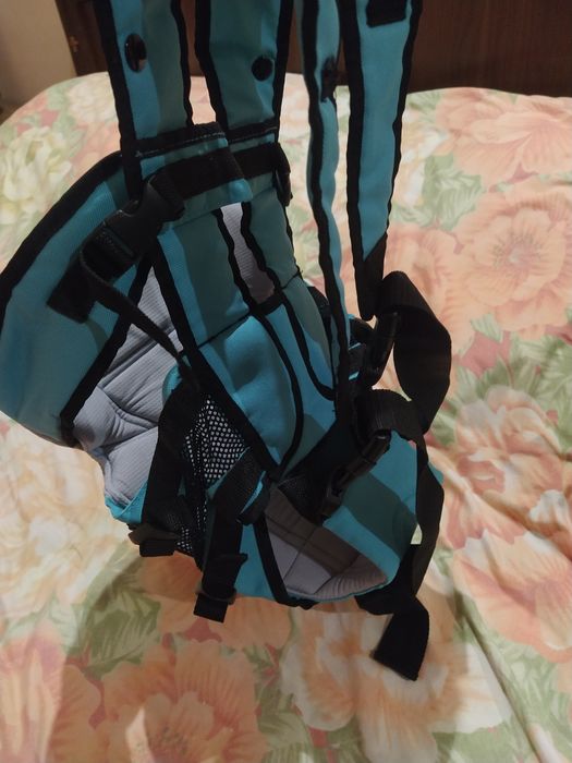 Продается эргорюкзак Chicco