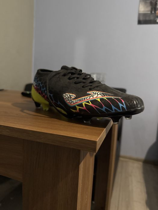 Бутонки с нисък шип