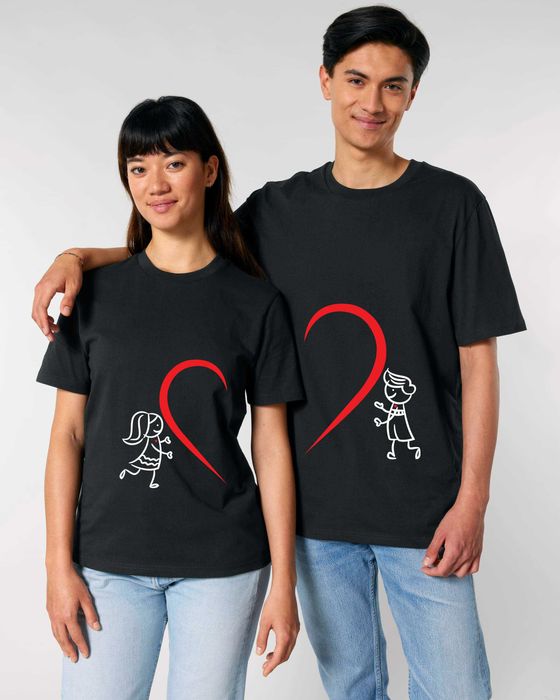 Тениски за двойки със сърца