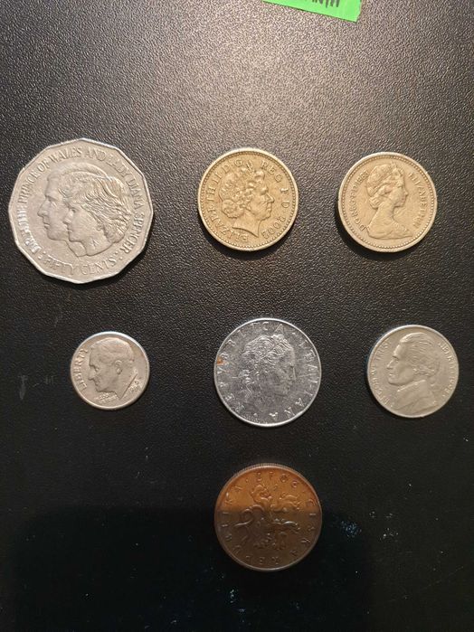 Vand colectie monede vechi.