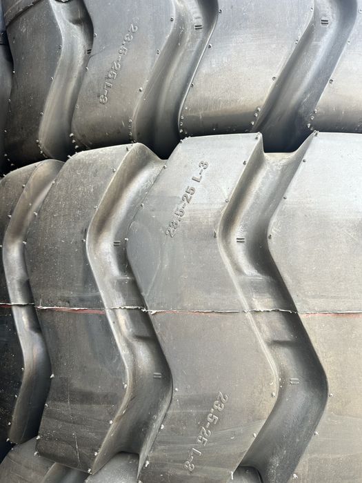 Шины XCMG оригинальные для погрузчиков 17,5-25 12PR/23,5-25 18PR