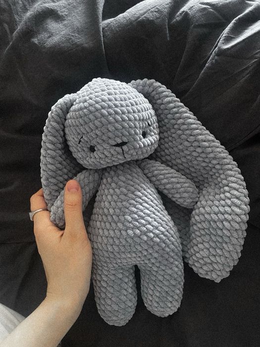 Қолмен тоқылған, ұзақ қызмет ететін ойыншықтар