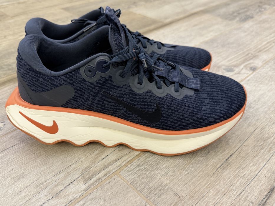 Nike air max motiva waffle