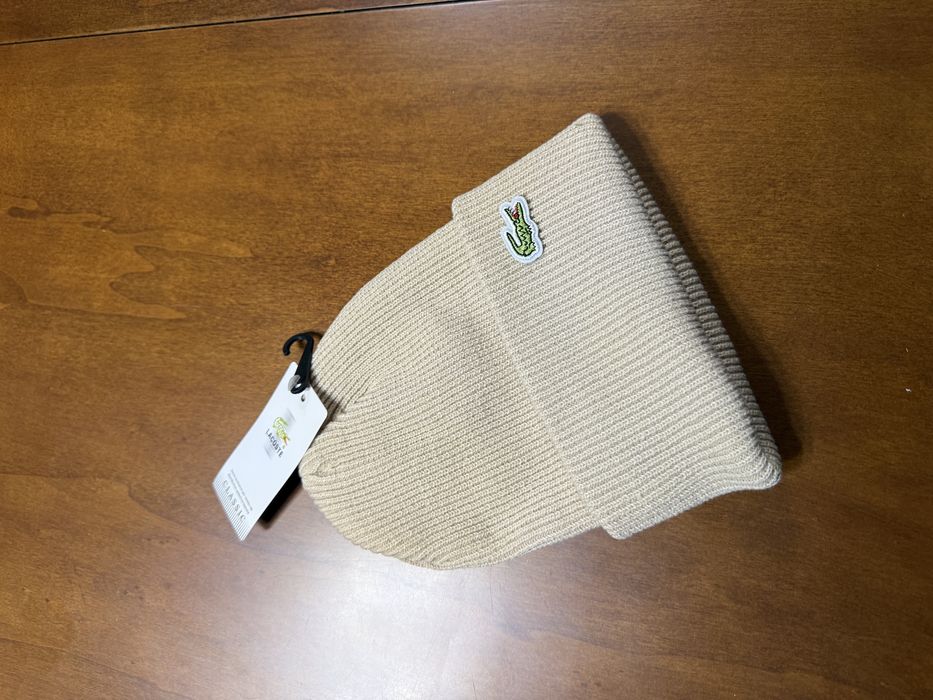 Caciula Fes Lacoste noua/new unisex