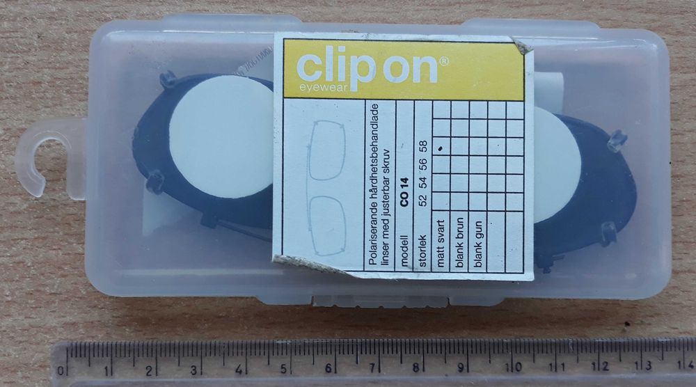 Слънцезащитен клип за очила Clipon.с оригинален куфар