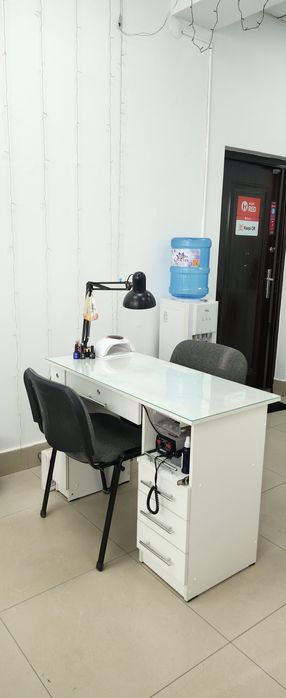 Сдаётся пол кабинета