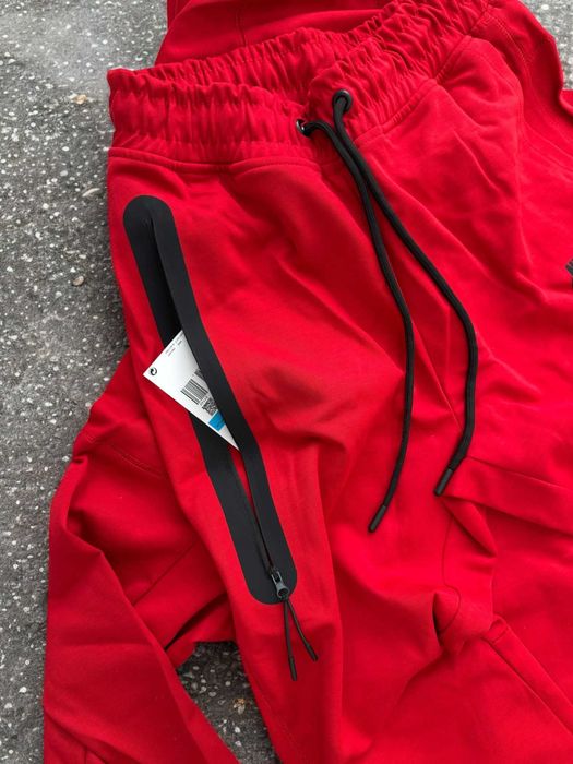 Trening Nike TECH Fleece Rosu 2025 - Produs Premium - Bumbac 100%