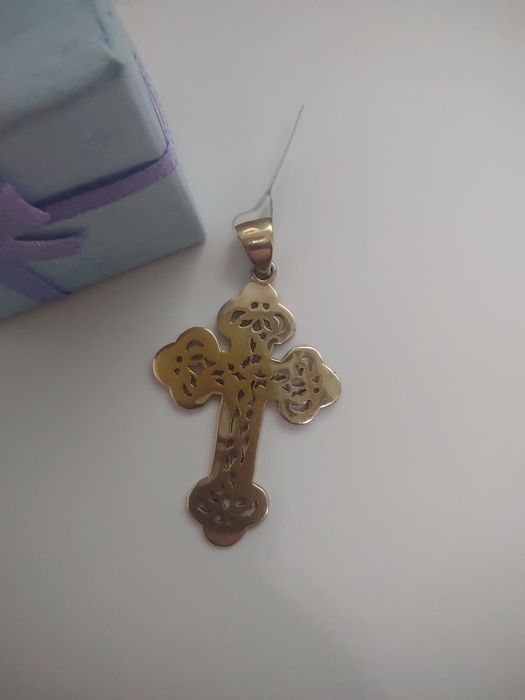 Pandantiv cruce cu flori aur 14k (efn)