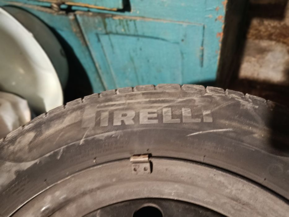 Шины с дисками продам