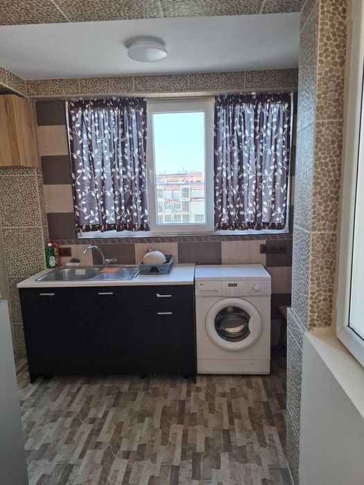 Апартамент под наем за дългосрочно ползване