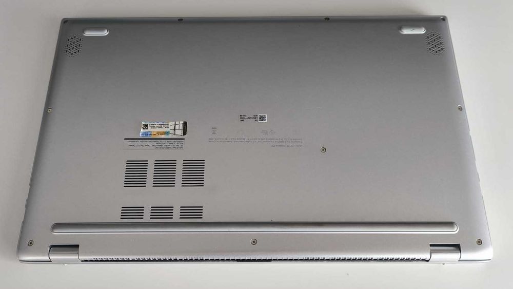 Laptop Asus Vivobook 17" ca nou !