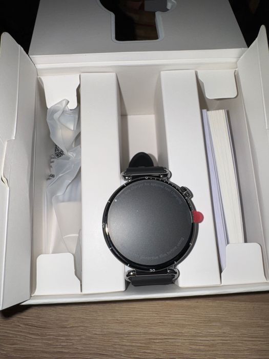 Смарт часовник HUAWEI WATCH GT 6
