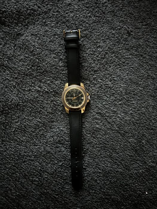 Продам наручные часы