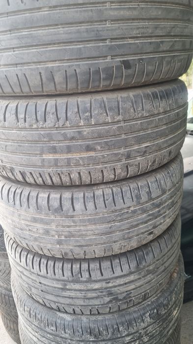 Продам 215 55 R17
