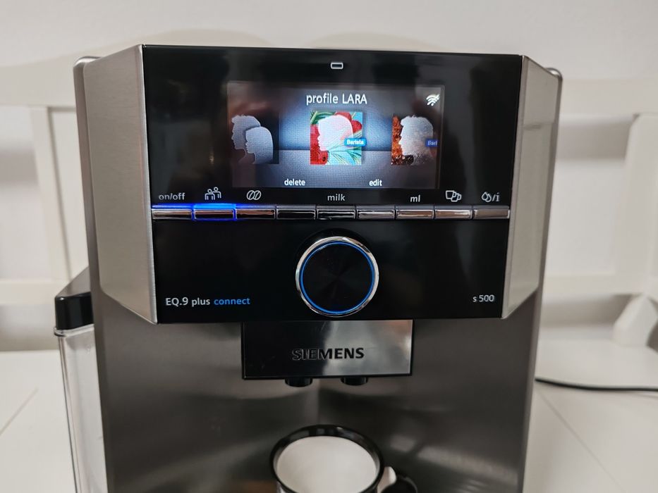 Esspresor Siemens EQ 9 Plus Connect S500