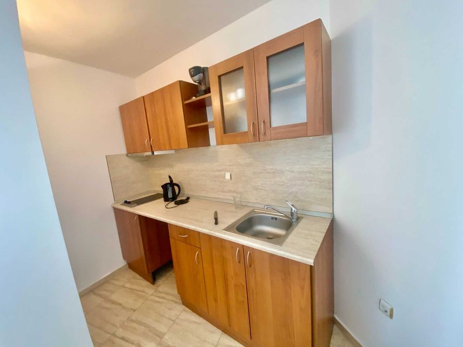 Продава се Двустаен апартамент в к.к. Слънчев бряг - 70 кв.м за 656 €/кв.м - Снимка #3