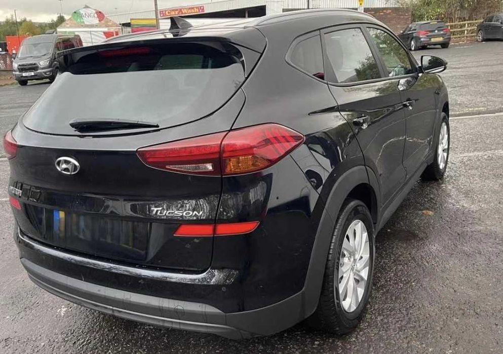 Dezmembrez HYUNDAI TUCSON 2.0CRDI – 185 Cp - Euro 6 KM 87000 reali!!!