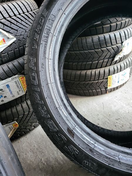 255/45/20//235/50/20 PIRELLI
