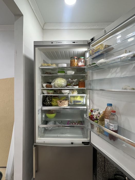 Продам холодильник