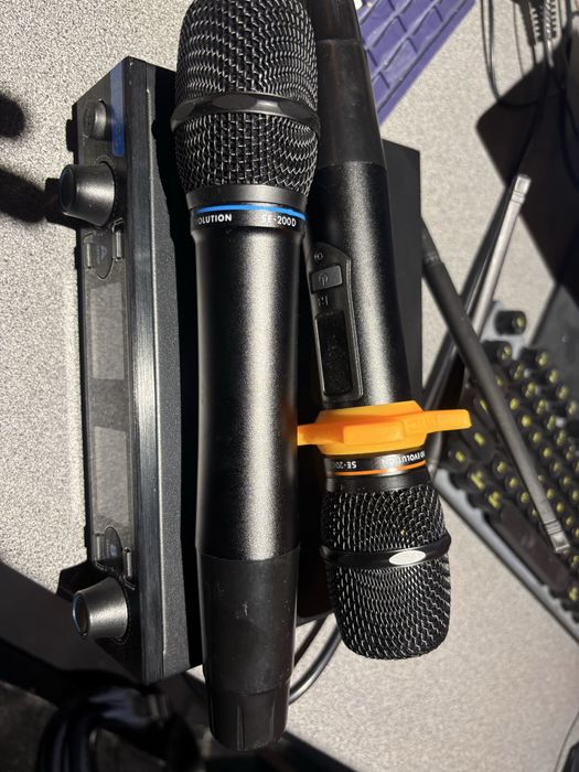 Караоке система Evolution EVOBOX синий, Микрофоны SE200D