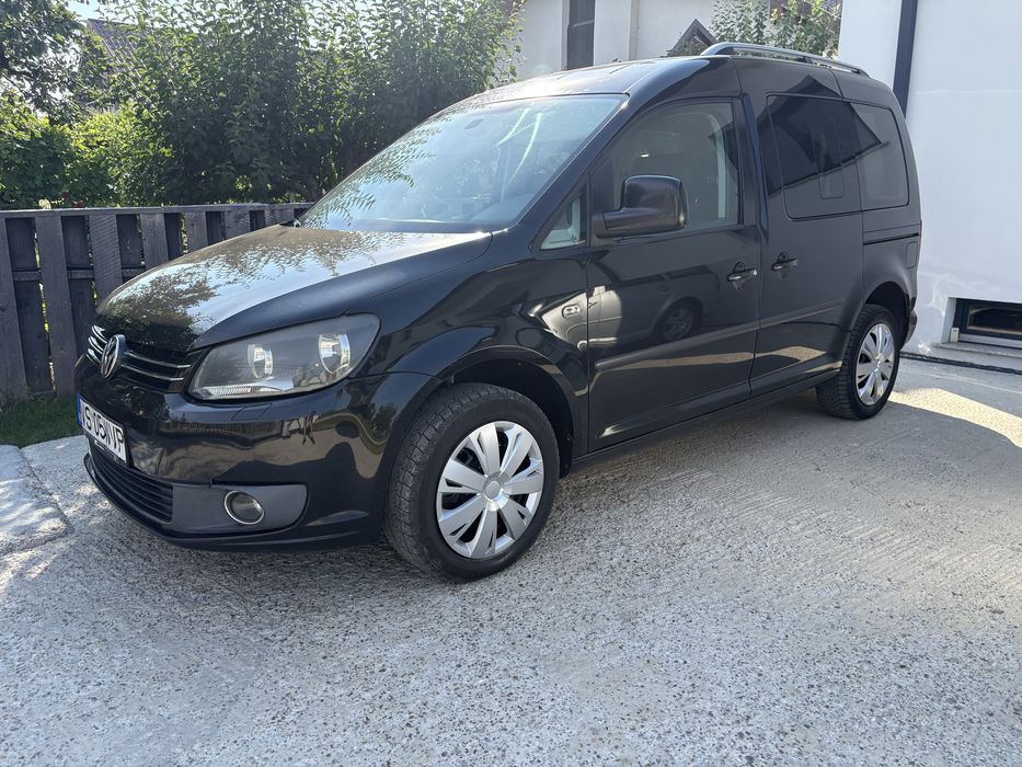 VOLKSWAGEN Caddy 2012