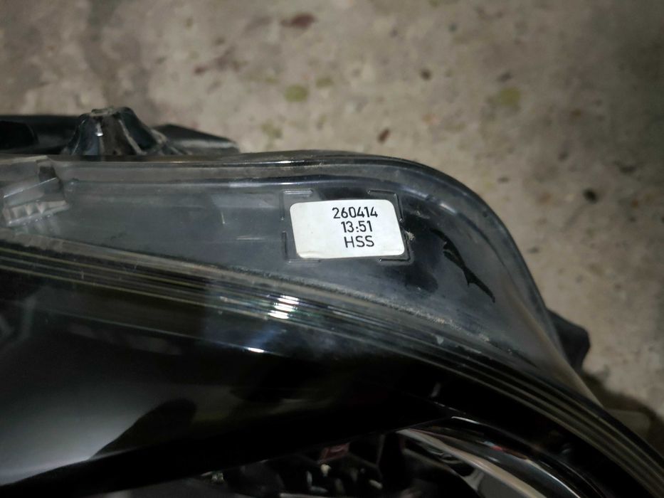 Far dreapta opel insignia