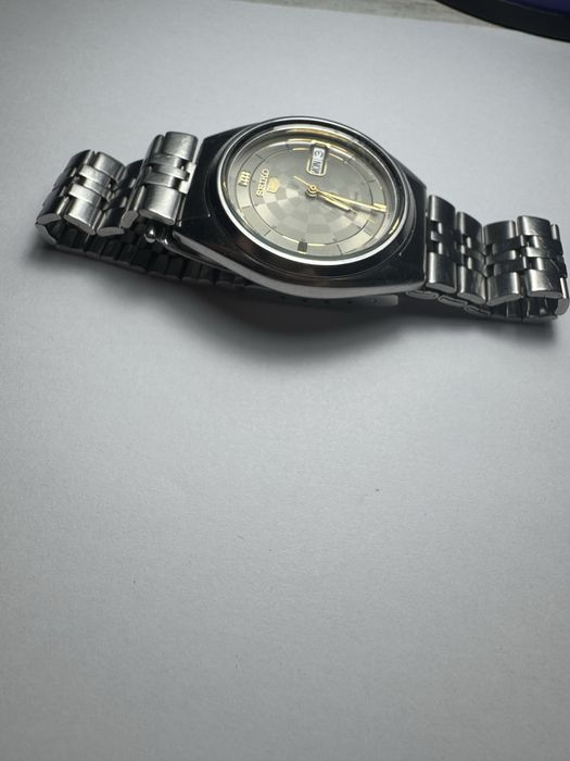 Японские часы SEYKO.