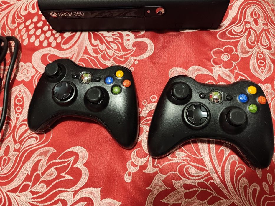Xbox 360 elite foarte ingrijit