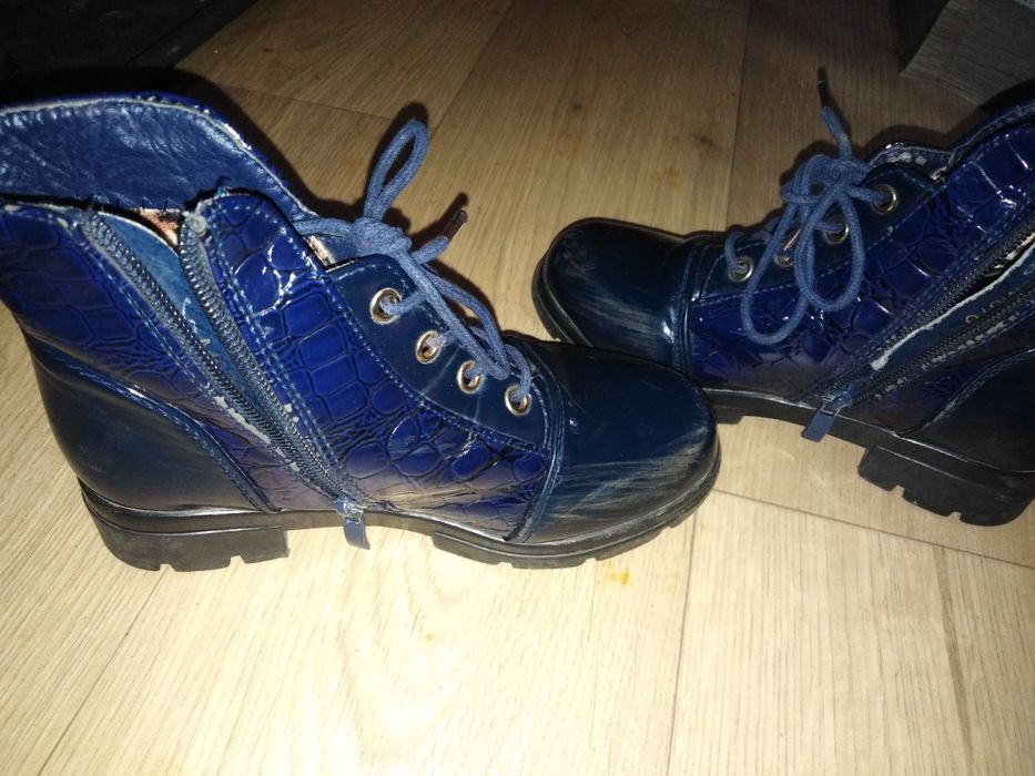 Продам ботинки осение для девочек 32 размер