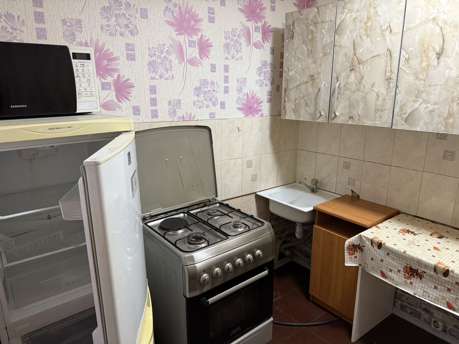 Сдам двухкомнатную