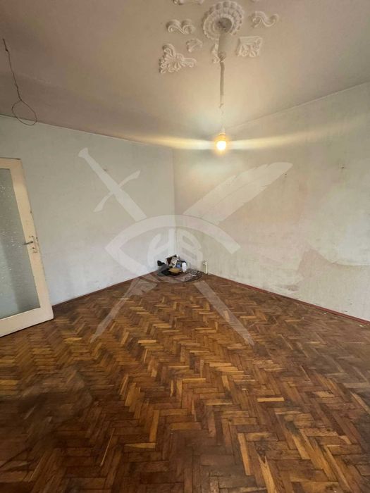 Продава се Двустаен апартамент в Варна, Аспарухово - 62 кв.м за 1463 €/кв.м - Снимка #4