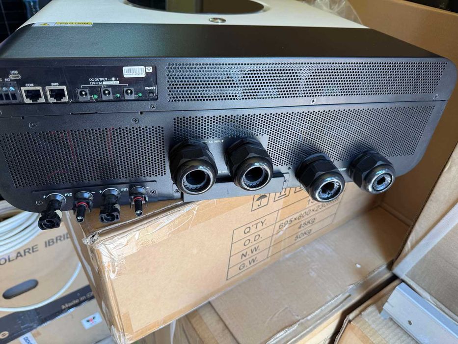 Хибриден соларен инвертор MPPT MAX II 11 kW / 48V / 2 MPPT