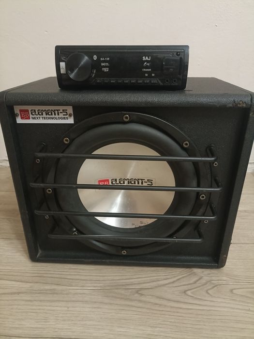 Продам саб и магнитолу