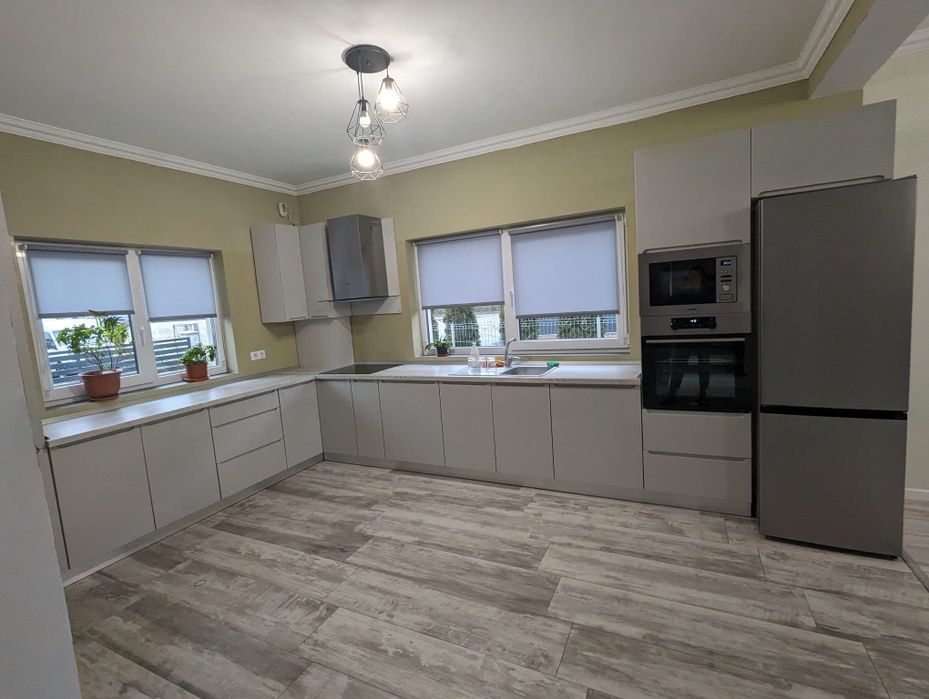 Casa tip duplex de închiriat Bistrița